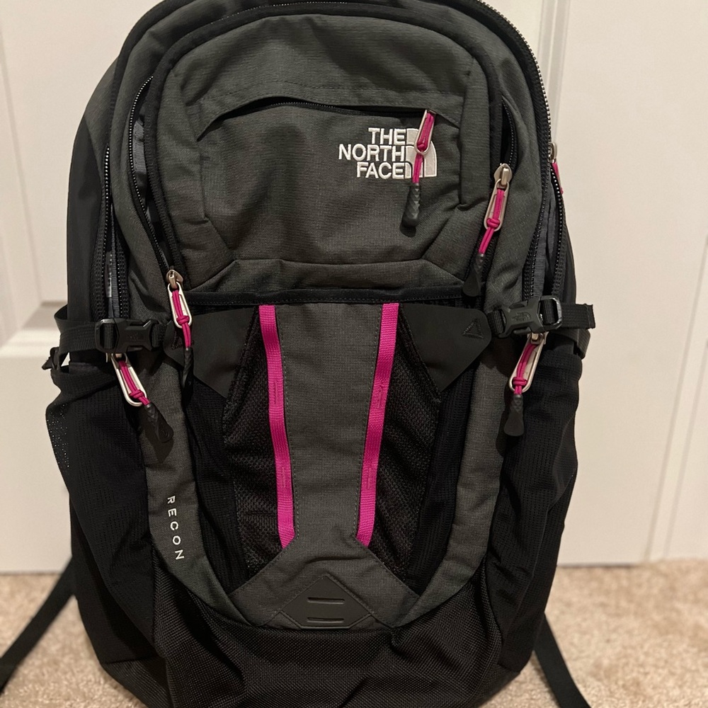 North Face RECON Backpack